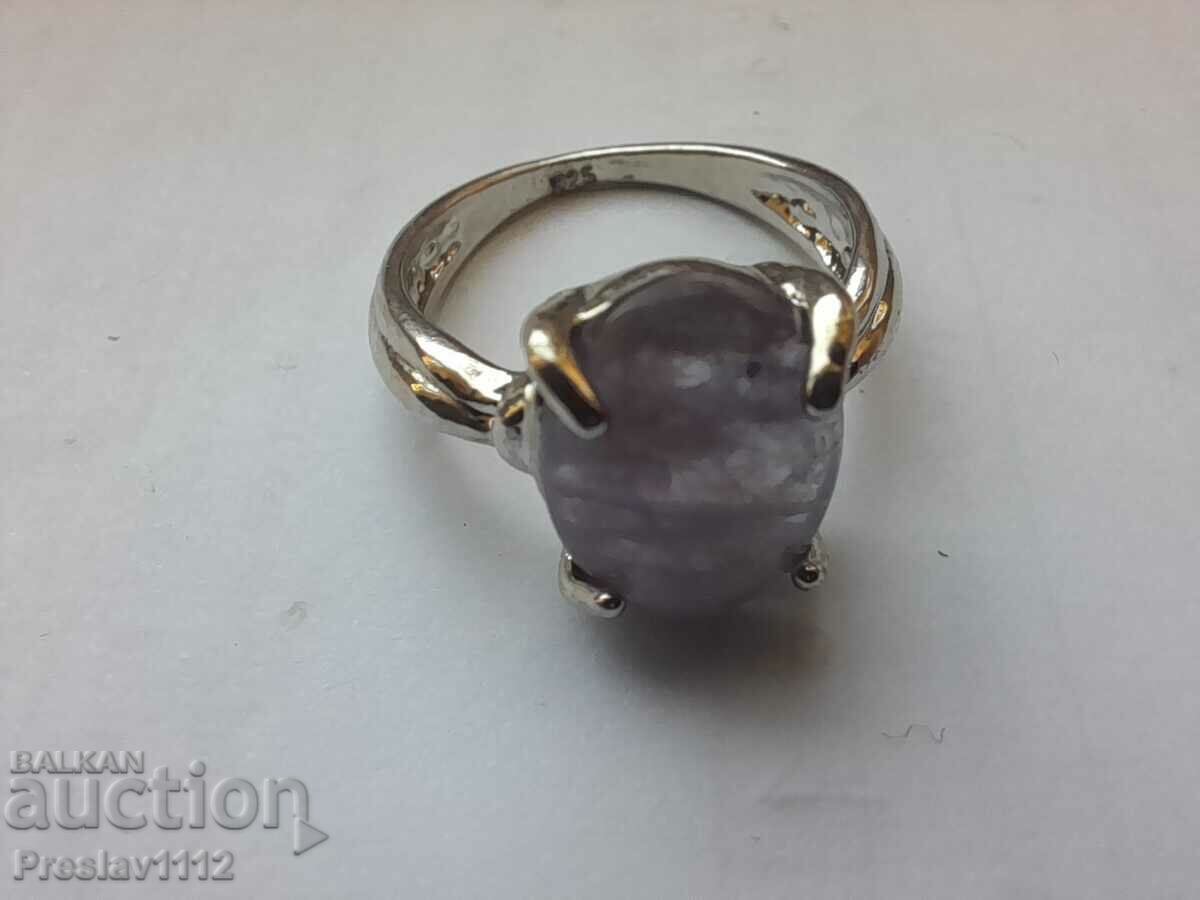 Silver ring with Amethyst