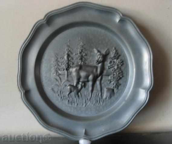 Plate, pewter, decorative, DEER 190 mm