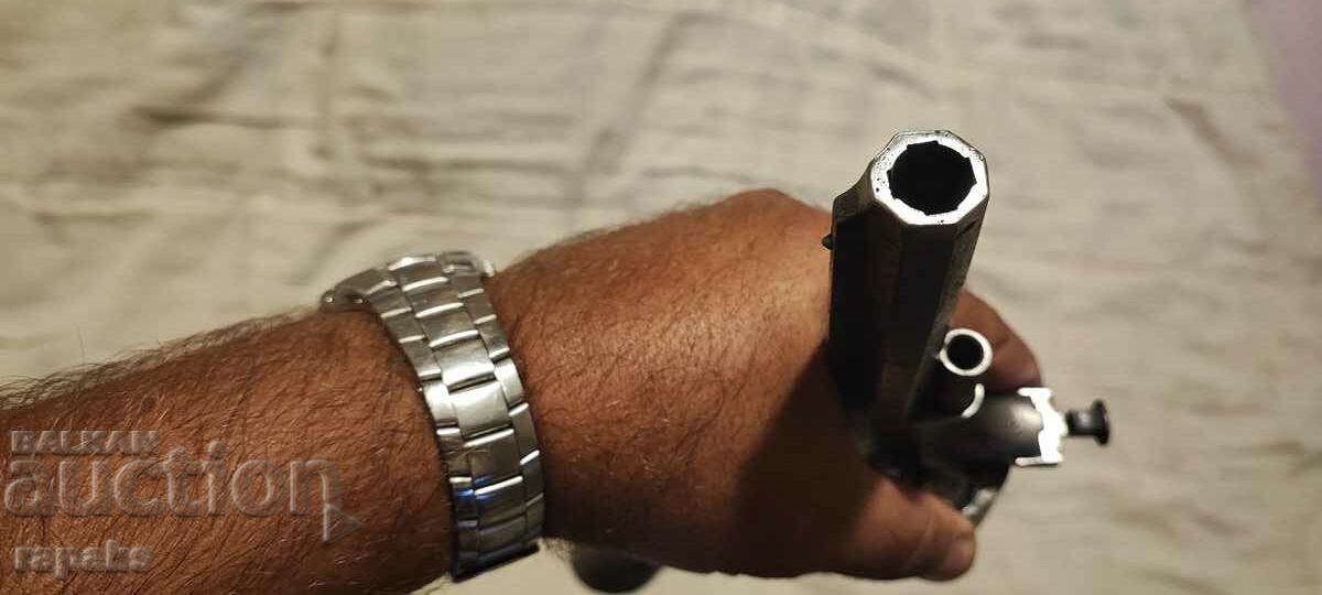 Delivery of Albert Spirlet revolver. Collectible weapon, pistol Delivery of Albert Spirlet revolver. Collectible weapon, pistol