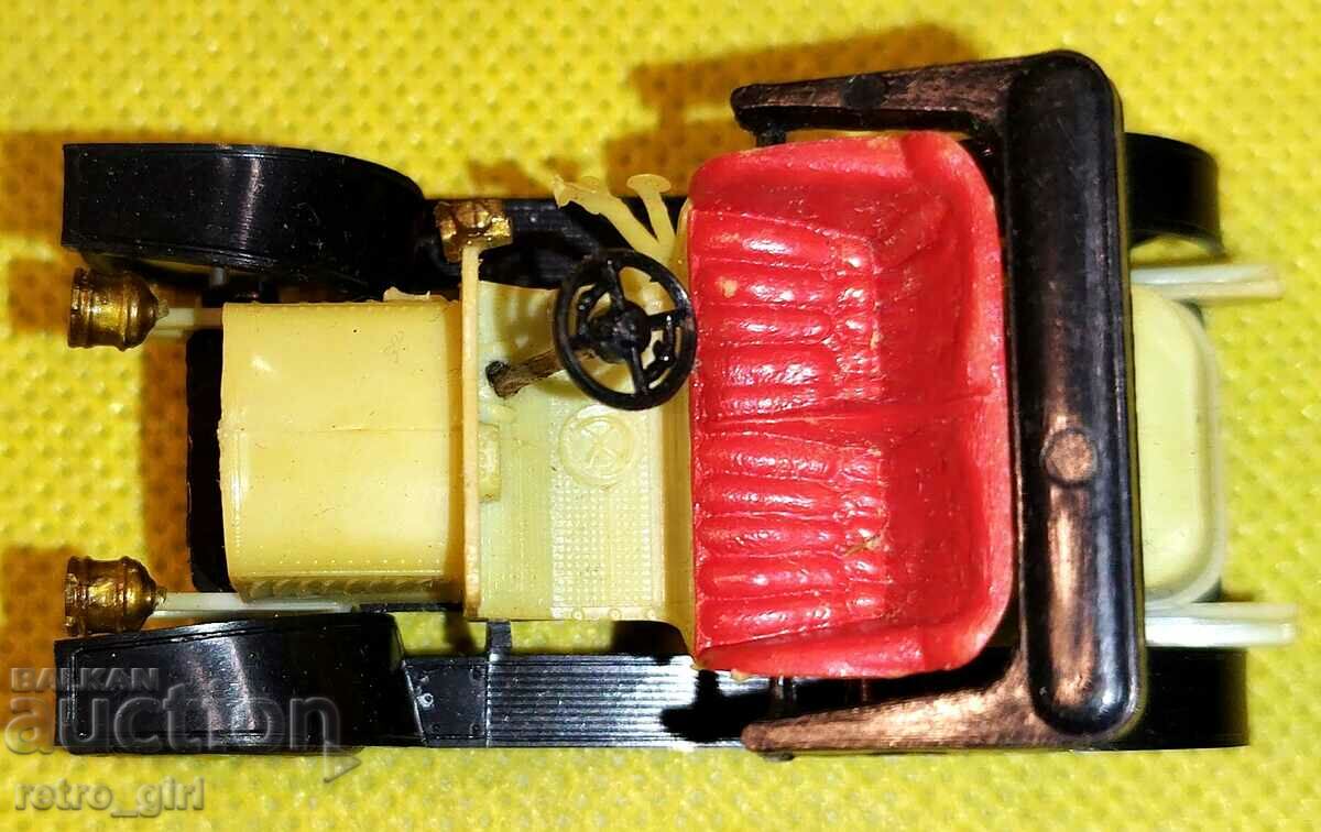 Аукцион Старо моделче . Аукцион Старо моделче .