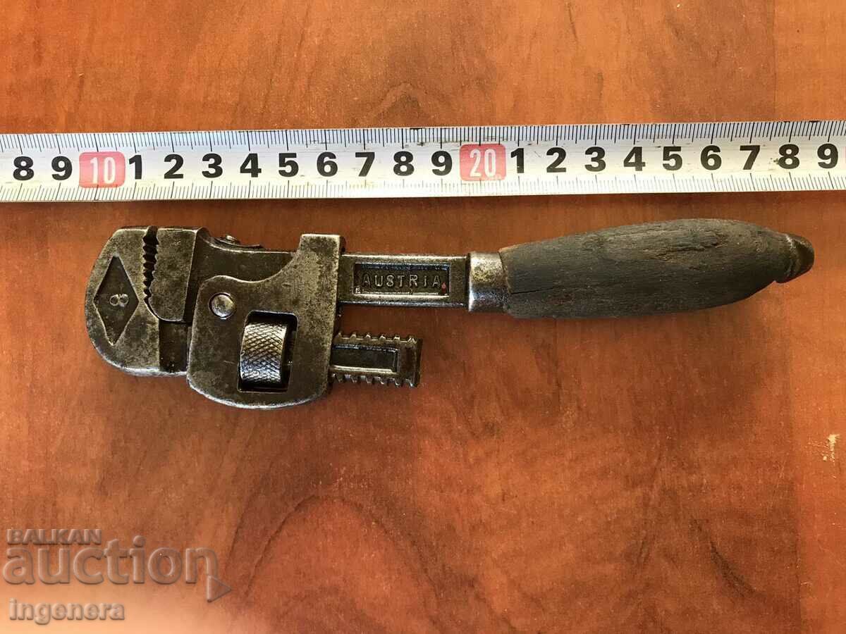 Auction FRENCH WRENCH #8 POCKET-OLD AUSTRIA Auction FRENCH WRENCH #8 POCKET-OLD AUSTRIA
