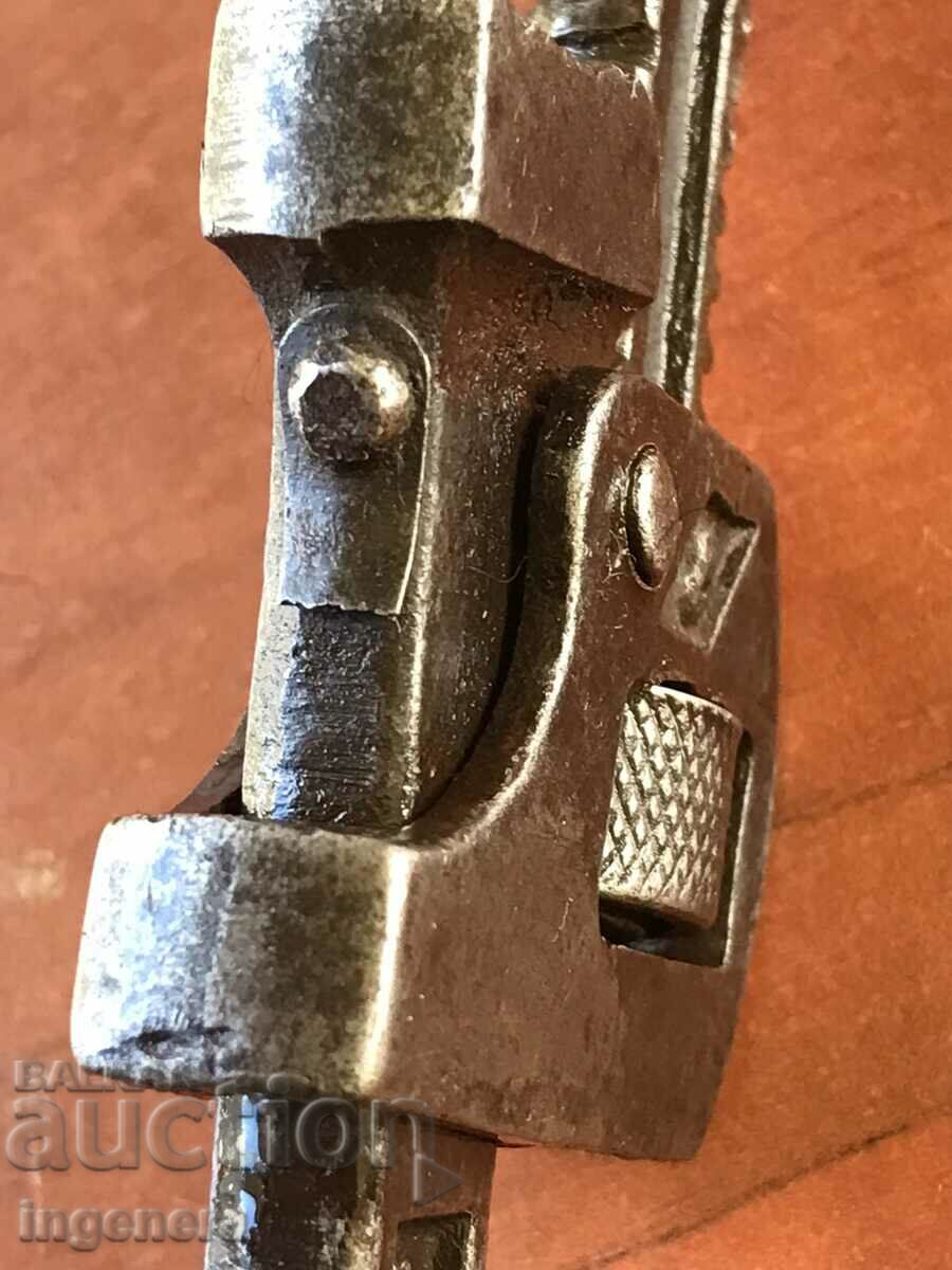 FRENCH WRENCH #8 POCKET-OLD AUSTRIA - 7 FRENCH WRENCH #8 POCKET-OLD AUSTRIA - 7