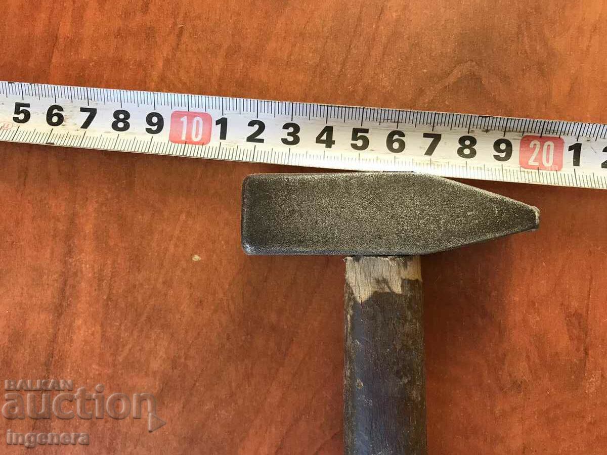 HAMMER HAMMER OLD SMALL TOOL- 200 GR. with price 14.00 BGN | € 7.16 HAMMER HAMMER OLD SMALL TOOL- 200 GR. with price 14.00 BGN | € 7.16