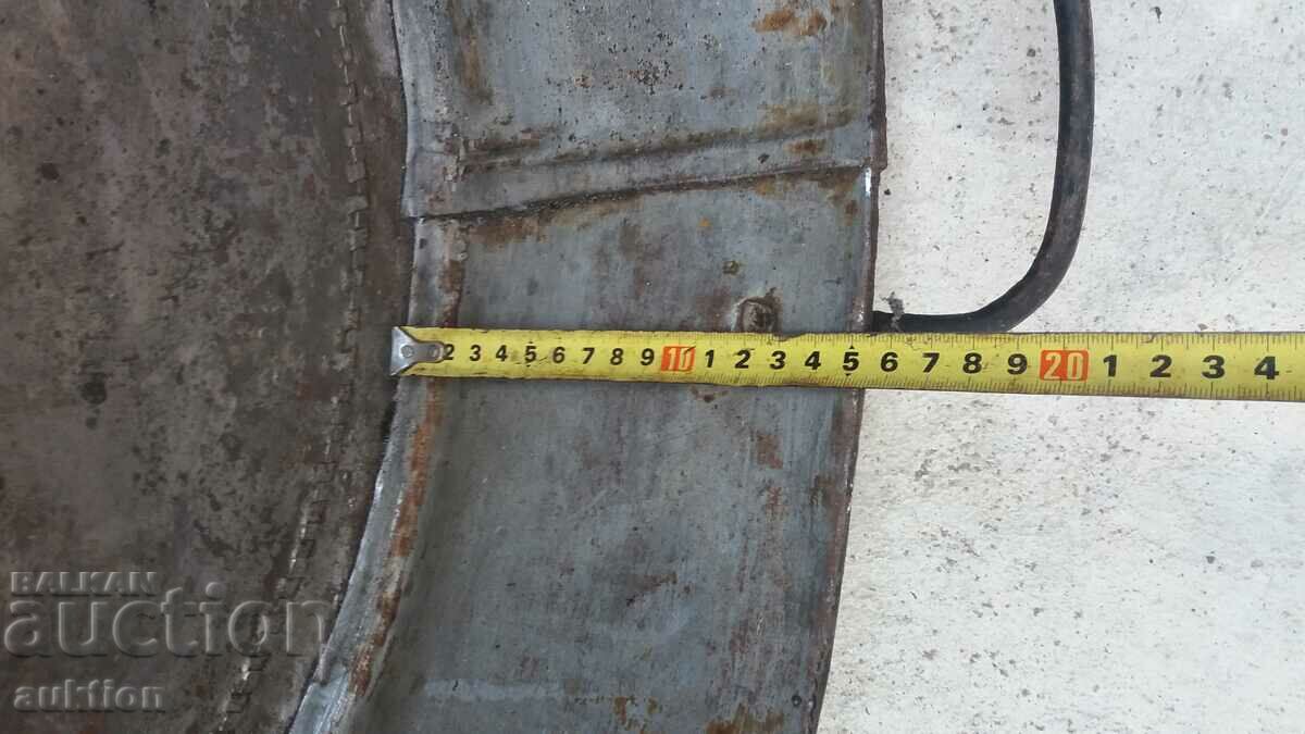 MASSIVE METAL TRAY FOR LUTENITSA, ETC. with price 19.99 BGN | € 10.22 MASSIVE METAL TRAY FOR LUTENITSA, ETC. with price 19.99 BGN | € 10.22