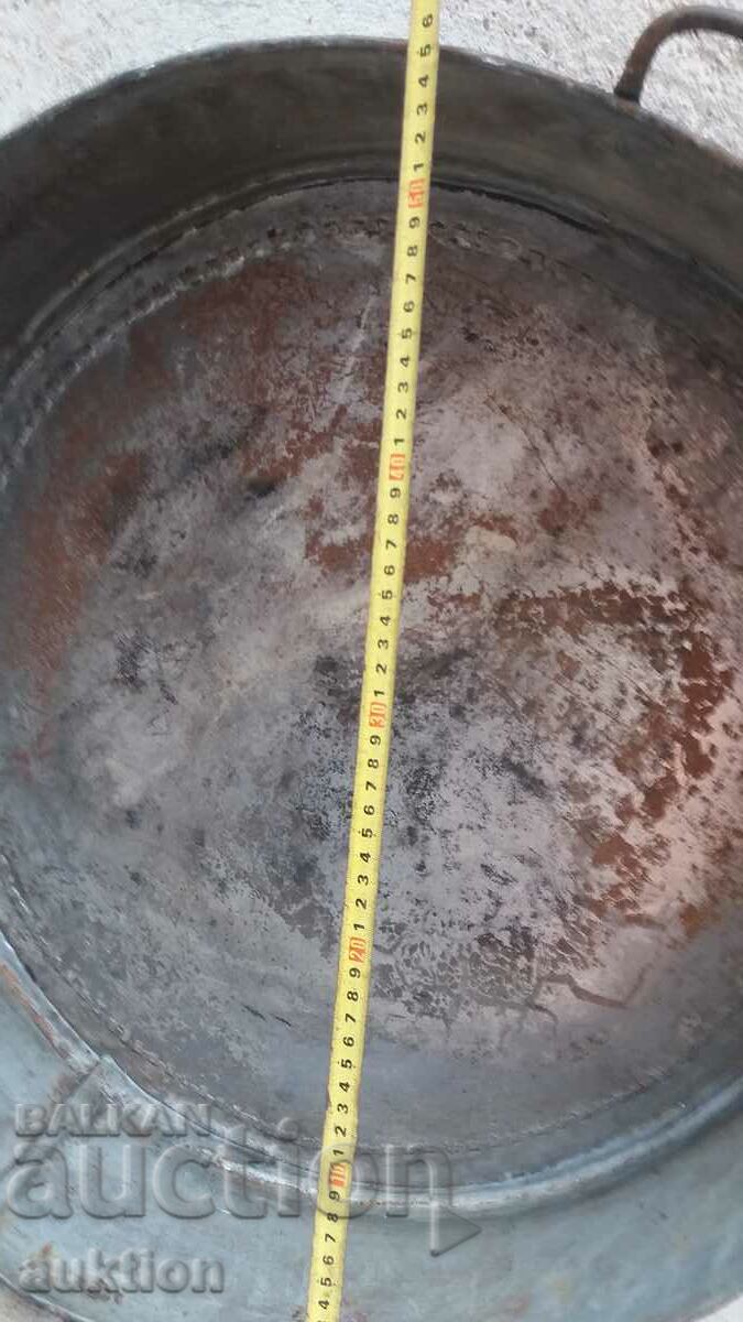 Auction MASSIVE METAL TRAY FOR LUTENITSA, ETC. Auction MASSIVE METAL TRAY FOR LUTENITSA, ETC.