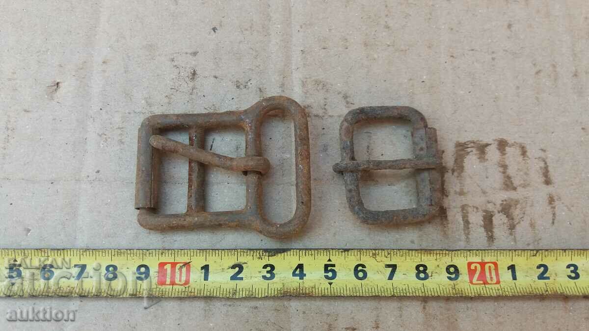 Delivery of LOT OF 2 BUCKLES Delivery of LOT OF 2 BUCKLES