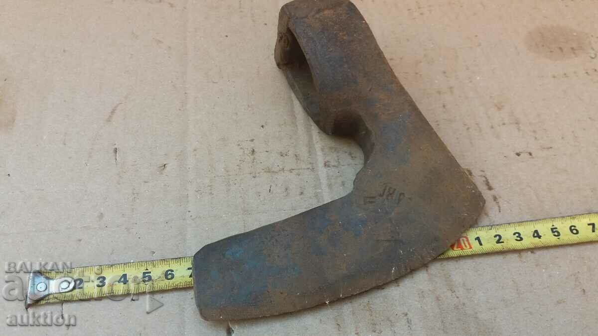 OLD SOLID AX, AX - 5 OLD SOLID AX, AX - 5