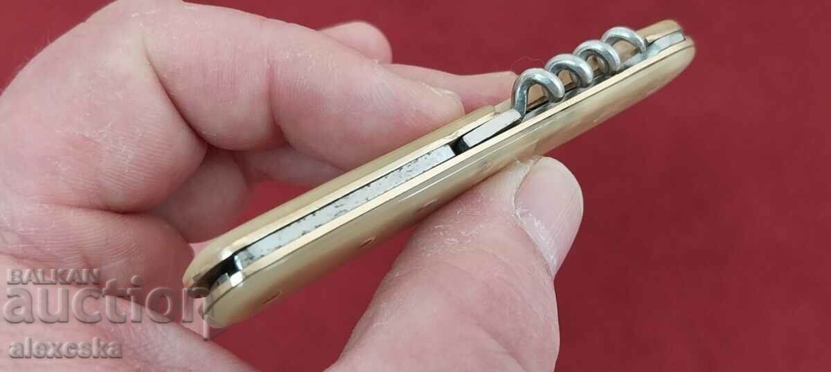 Аукцион Джобно ножче - "Сърп и Чук" Аукцион Джобно ножче - "Сърп и Чук"