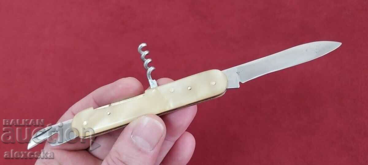 Доставка на Джобно ножче - "Сърп и Чук" Доставка на Джобно ножче - "Сърп и Чук"