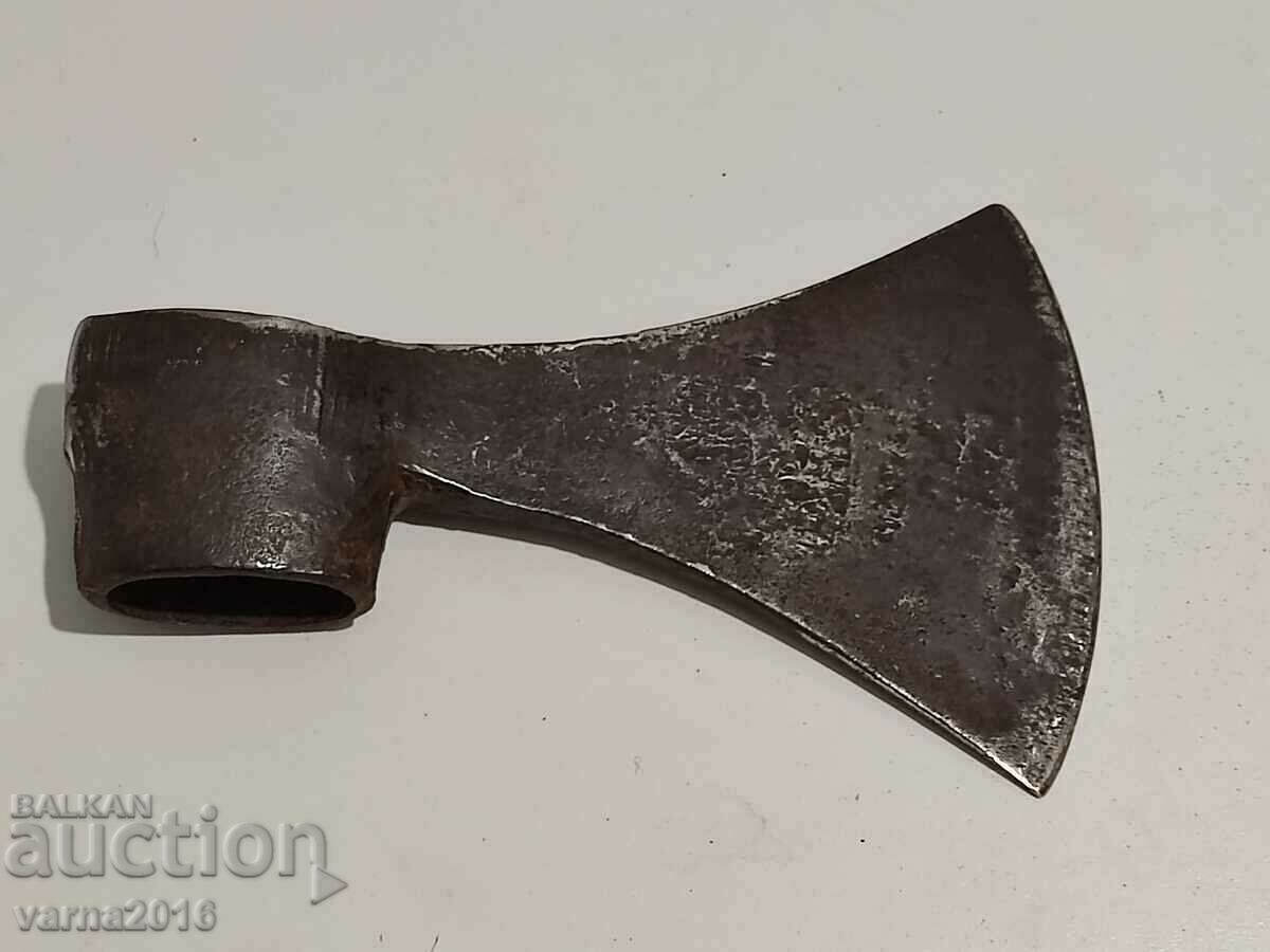 VINTAGE WROUGHT AX HEAD