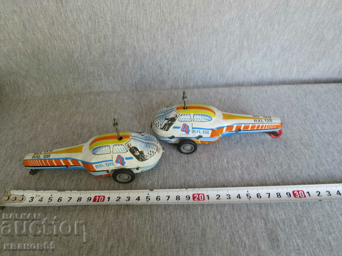 tin helicopters with price 10.00 BGN | € 5.11 tin helicopters with price 10.00 BGN | € 5.11