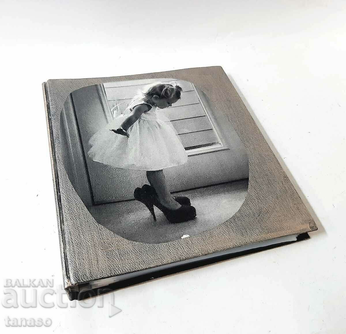 Photo album from the 90s (11.3) with price 25.00 BGN | € 12.78 Photo album from the 90s (11.3) with price 25.00 BGN | € 12.78