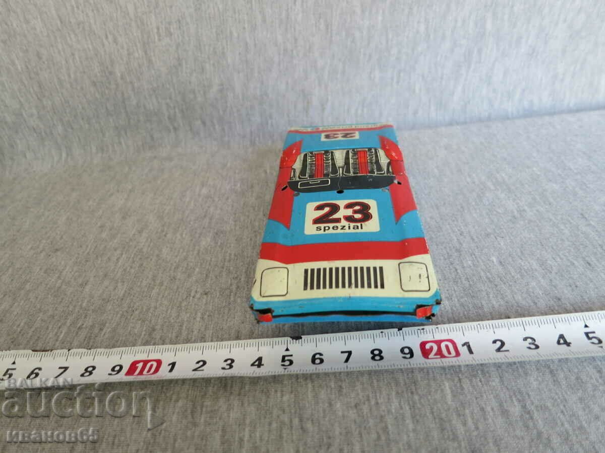 Delivery of cart truck Delivery of cart truck