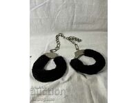 BZC retro handcuffs