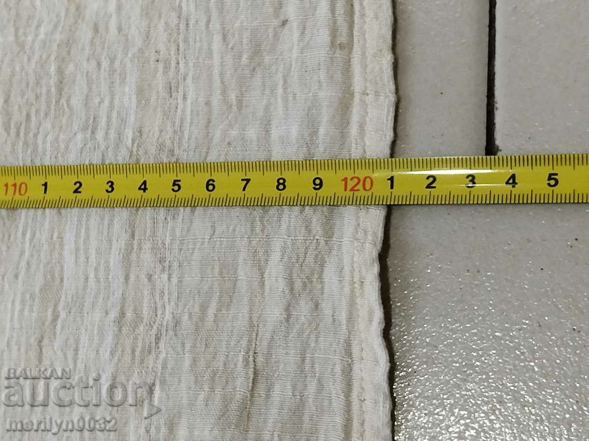 Delivery of Old hand-woven kerchief tablecloth Delivery of Old hand-woven kerchief tablecloth