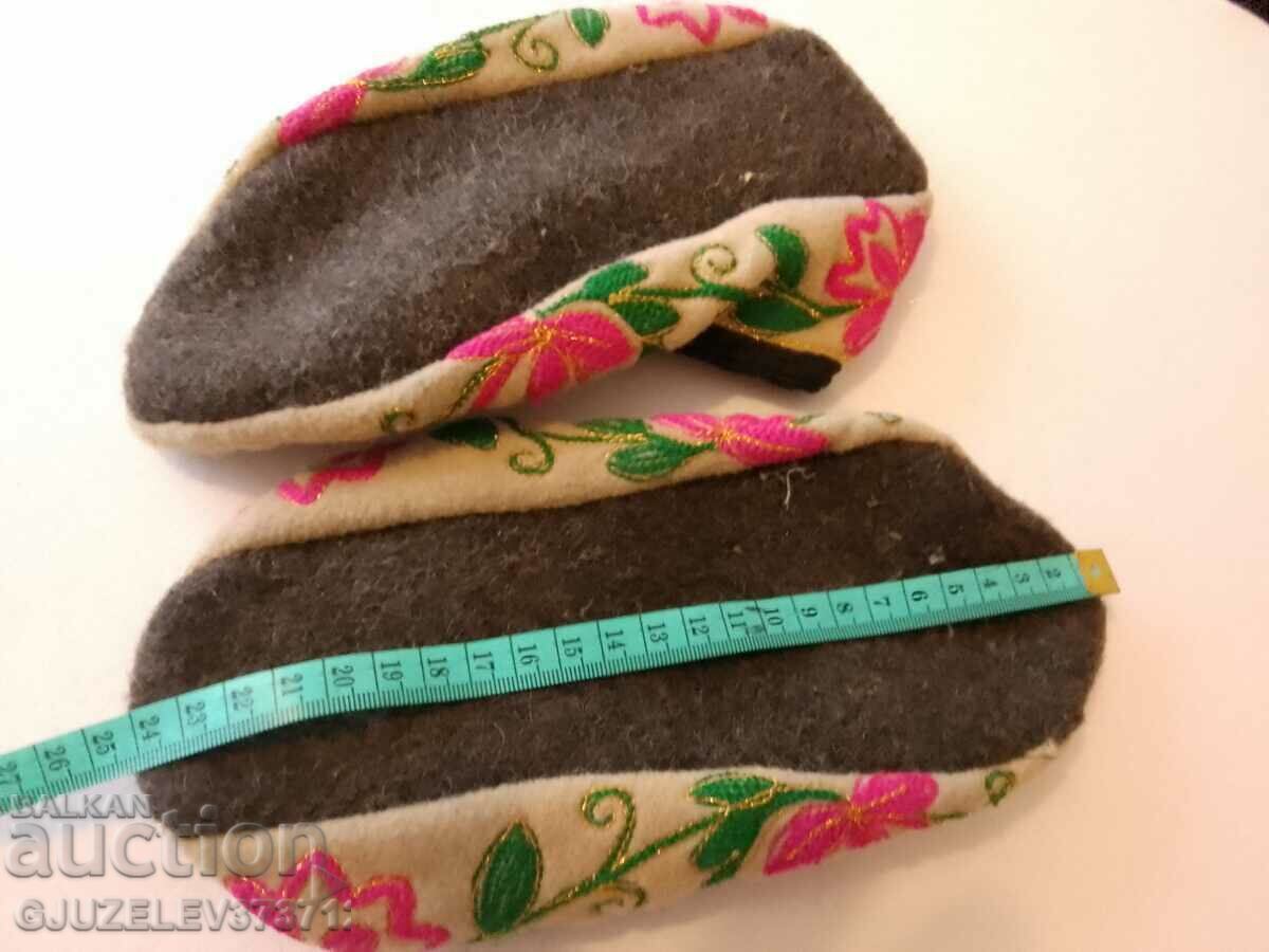 Delivery of Rhodope tiles 100% handmade. Suitable for a gift Delivery of Rhodope tiles 100% handmade. Suitable for a gift