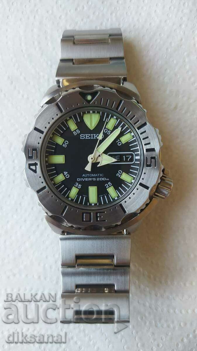 SEIKO Black Monster SKX779 7S26-0350 200m