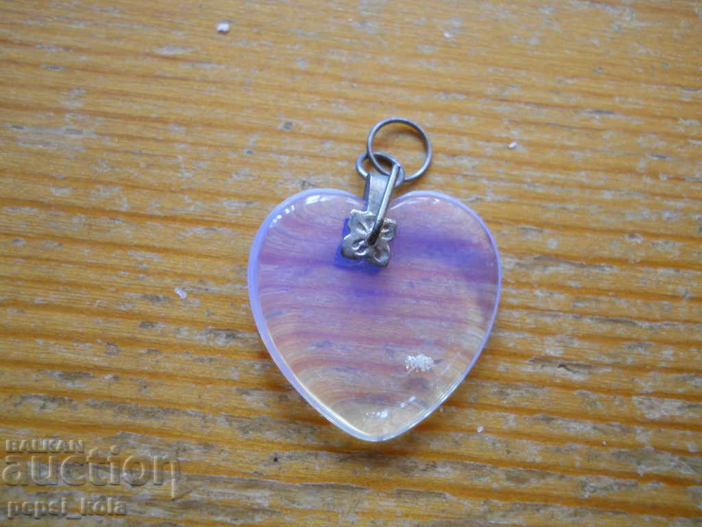 Μετάλλιο - καρδιά από σεληνόλιθο Μετάλλιο - καρδιά από σεληνόλιθο