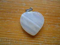 locket - heart - agate