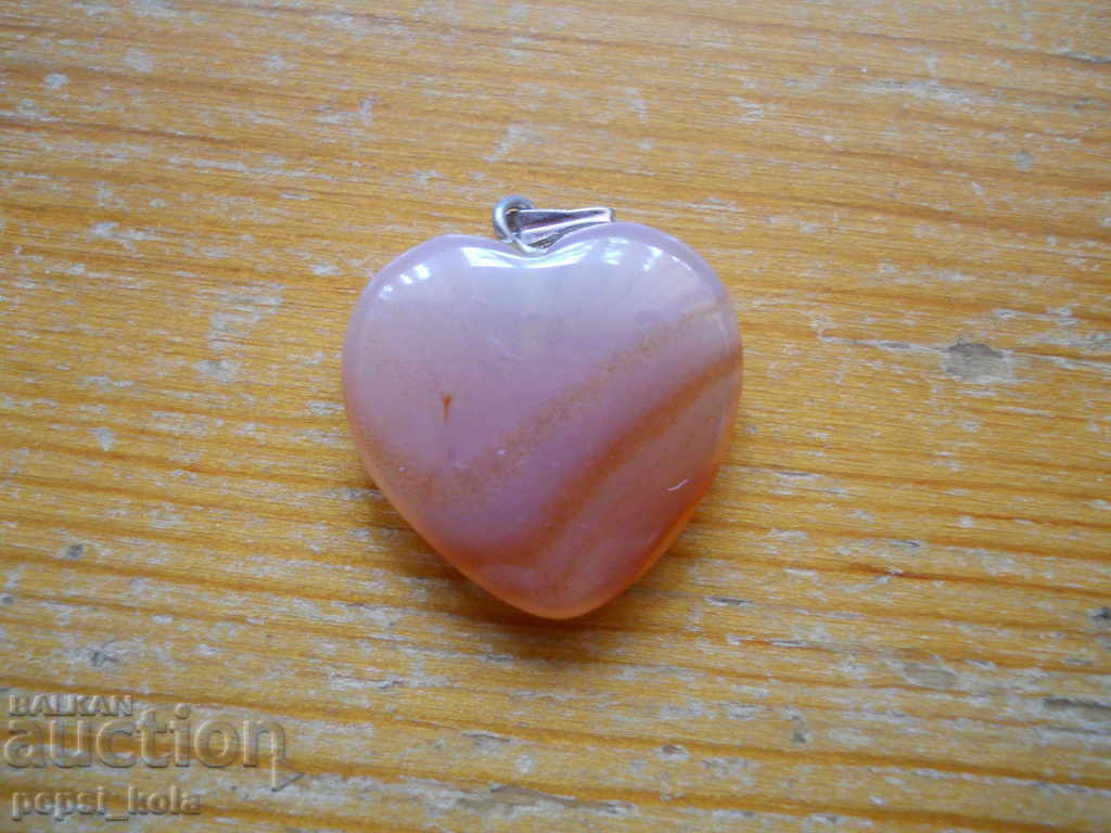 locket - heart - agate