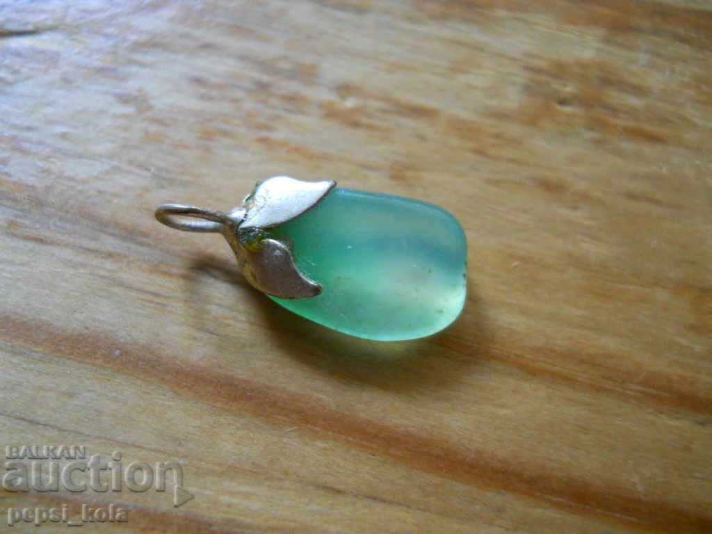 locket - pendant - chrysoprase