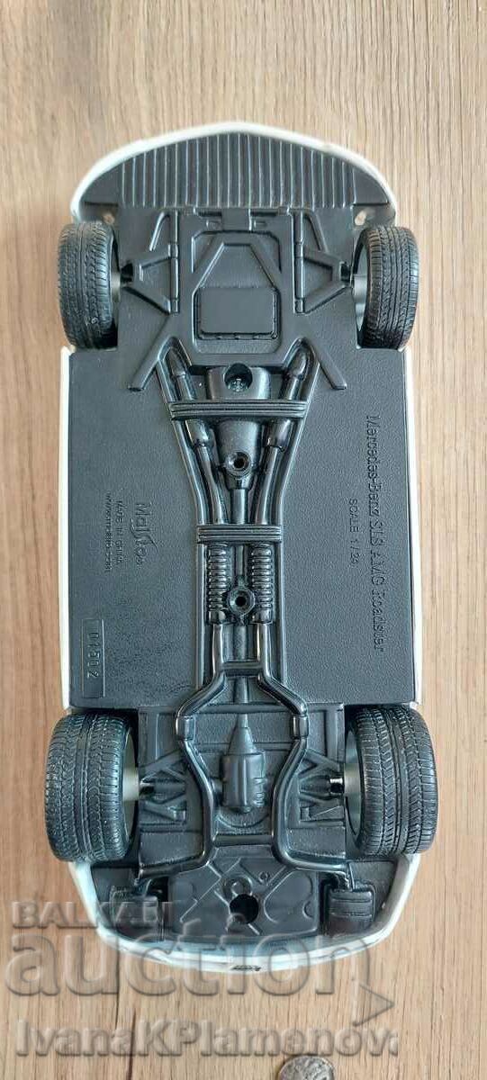 Metal trolley excellent for collectors - 6 Metal trolley excellent for collectors - 6