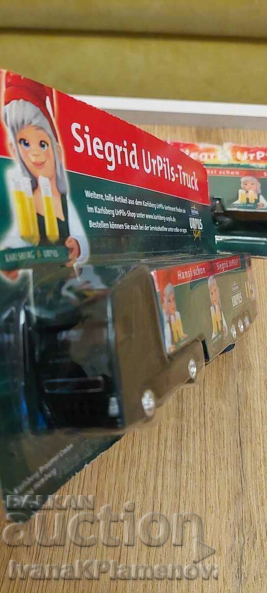 Delivery of Trolleys two pieces for collectors