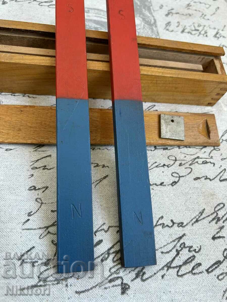 Magneți de studiu de la Biroul de Fizică - 6