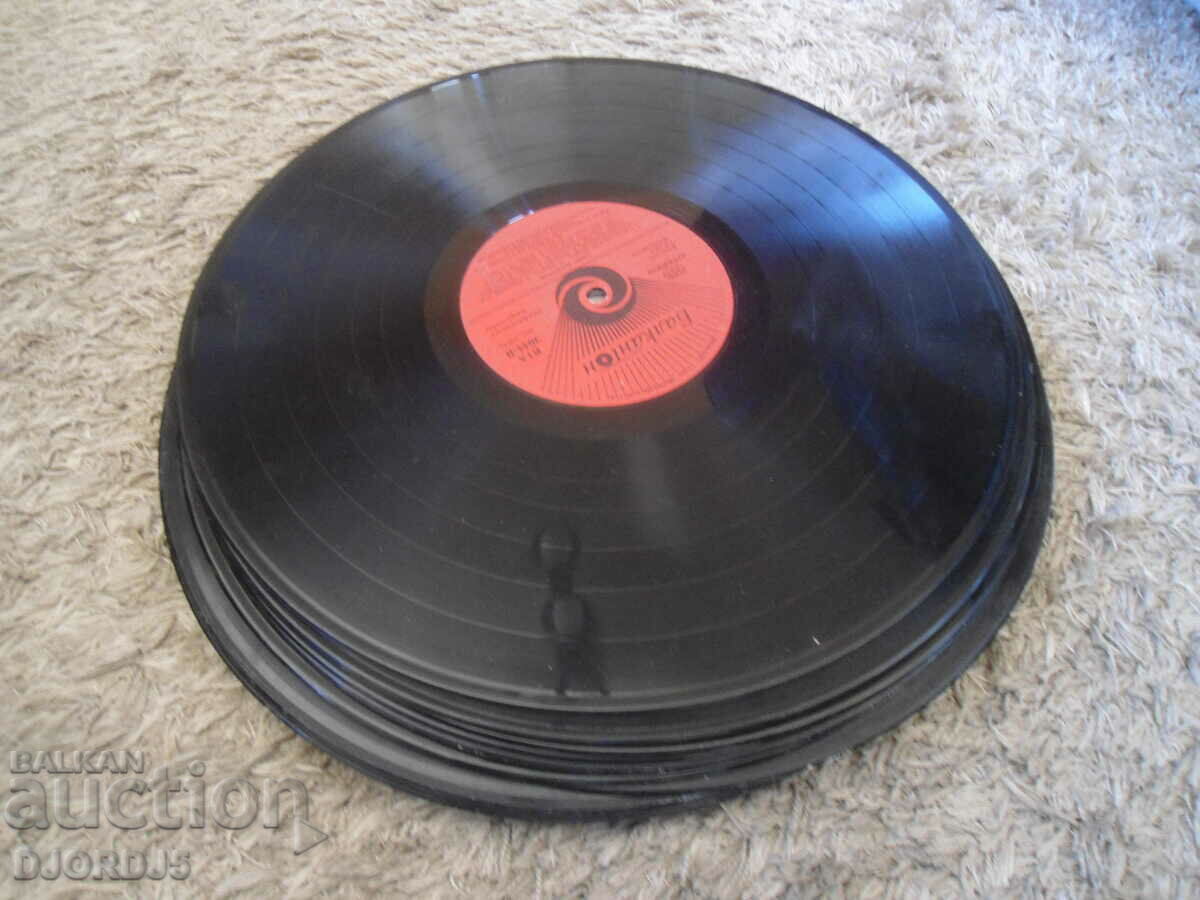 Gramophone records, large, 20 pieces, Interior with price 10.00 BGN | € 5.11 Gramophone records, large, 20 pieces, Interior with price 10.00 BGN | € 5.11