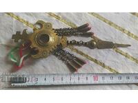 Antique brass 15cm hairpin, brooch