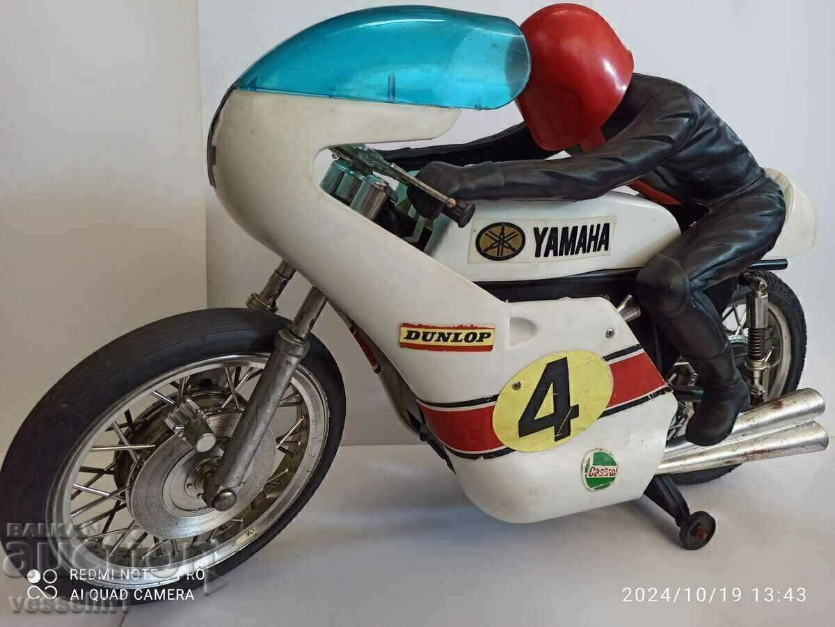 Motocicletă veche de jucărie de la 70 de ani Mașină mare L60cmH37cmW17cm Motocicletă veche de jucărie de la 70 de ani Mașină mare L60cmH37cmW17cm