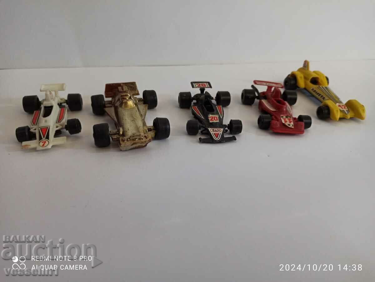 5 number of old cars, Bulgarian strollers 5 number of old cars, Bulgarian strollers