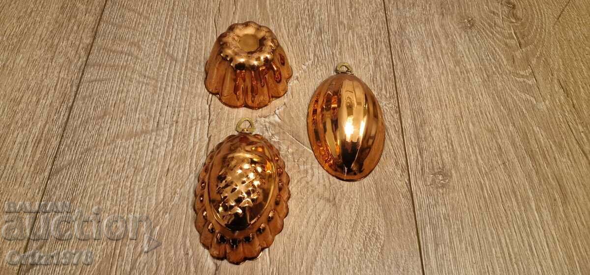 Lot of vintage copper molds – Excellent! with price 39.00 BGN | € 19.94 Lot of vintage copper molds – Excellent! with price 39.00 BGN | € 19.94
