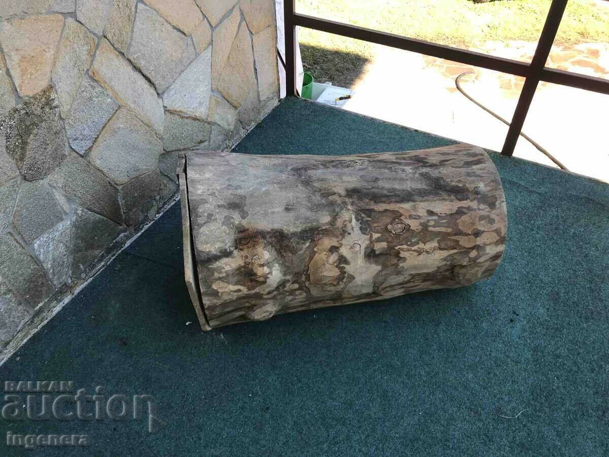 VASĂ LEMN PLASTIC DE PRODUCȚIE UNIC DIN O BUCATĂ ÎNTREAGĂ - 5 VASĂ LEMN PLASTIC DE PRODUCȚIE UNIC DIN O BUCATĂ ÎNTREAGĂ - 5