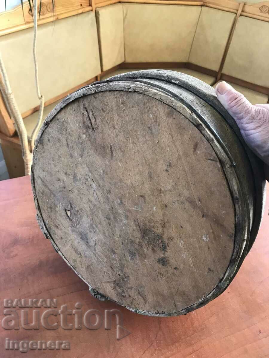 HIDDEN OLD WOODEN VESSEL FOR GRAIN AND FOOD CHINIK - 6 HIDDEN OLD WOODEN VESSEL FOR GRAIN AND FOOD CHINIK - 6
