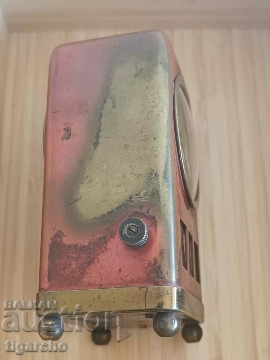 Стар настолен часовник с цена 159.00 лв. | € 81.30 Стар настолен часовник с цена 159.00 лв. | € 81.30