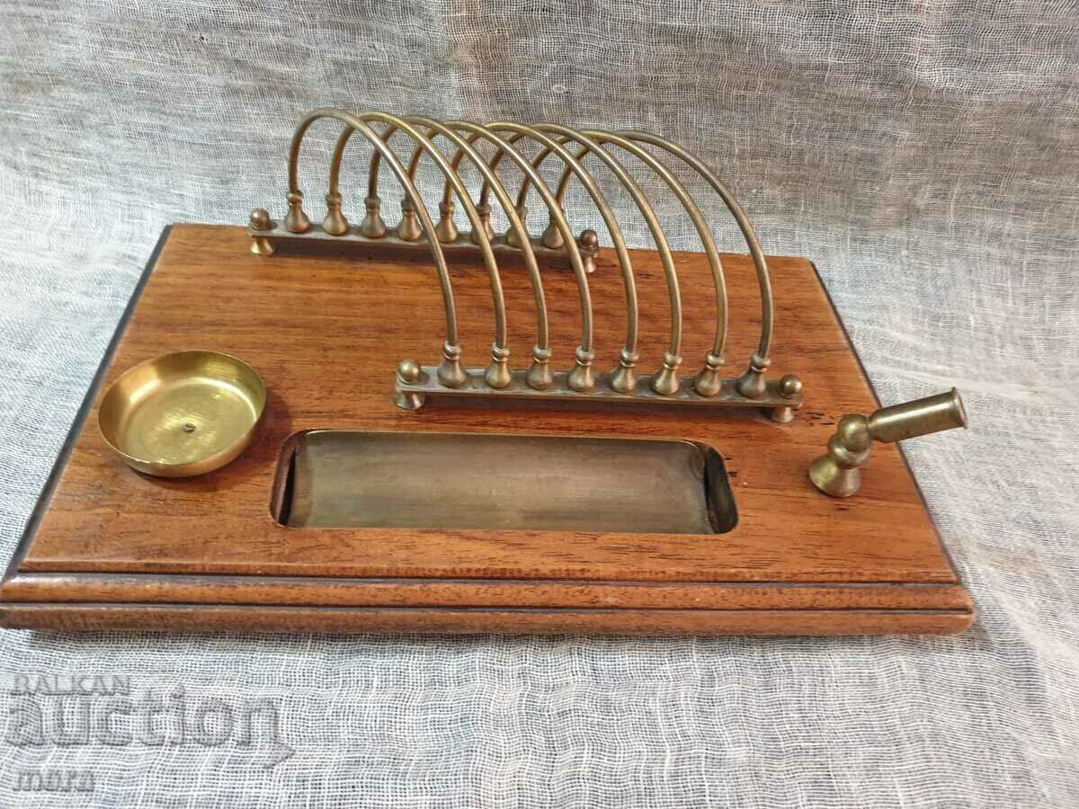 Vintage desk set with price 140.00 BGN | € 71.58 Vintage desk set with price 140.00 BGN | € 71.58