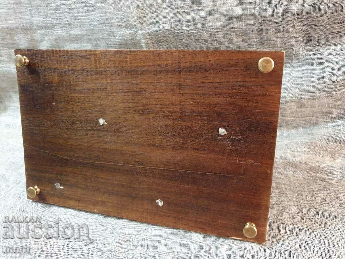 Delivery of Vintage desk set Delivery of Vintage desk set