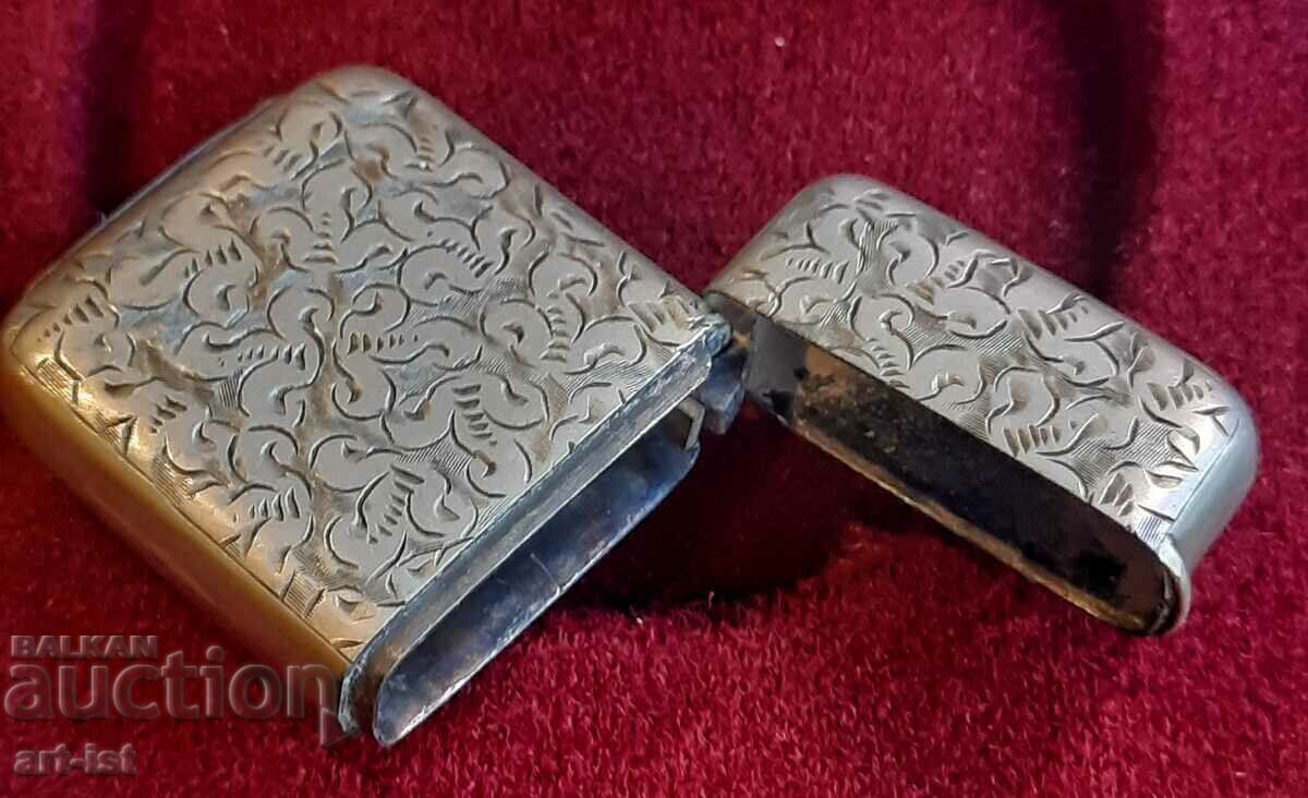 Silver Plated Victorian Engraved Match Box. with price 90.00 BGN | € 46.02 Silver Plated Victorian Engraved Match Box. with price 90.00 BGN | € 46.02