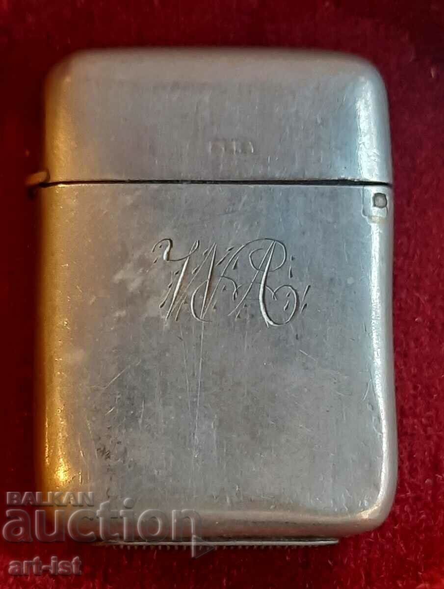 Silver Plated Victorian Engraved Match Box. - 5 Silver Plated Victorian Engraved Match Box. - 5