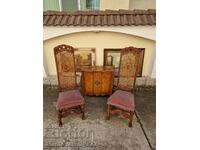 Pair of great antique Chippendale dining chairs