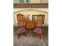 Pair of great antique Chippendale dining chairs