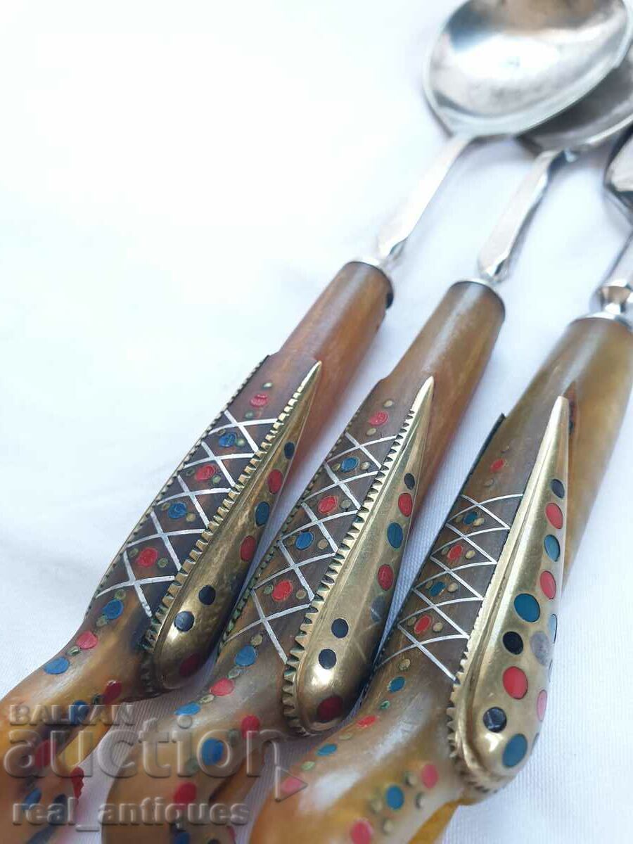 Auction Serving utensils Auction Serving utensils