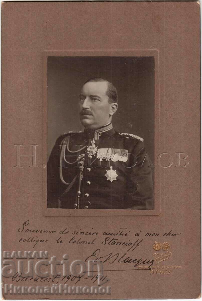 1911 LARGE PHOTO CARDBOARD SENIOR MILITARY OFFICER DECORATED D102