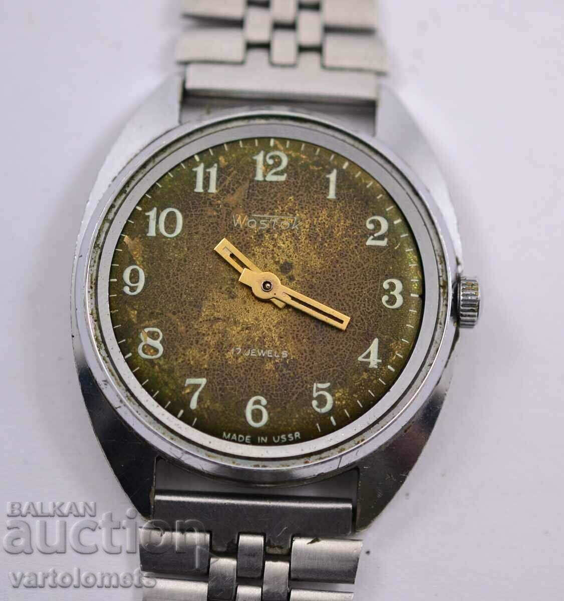 Delivery of Russian mechanical watch - works Delivery of Russian mechanical watch - works