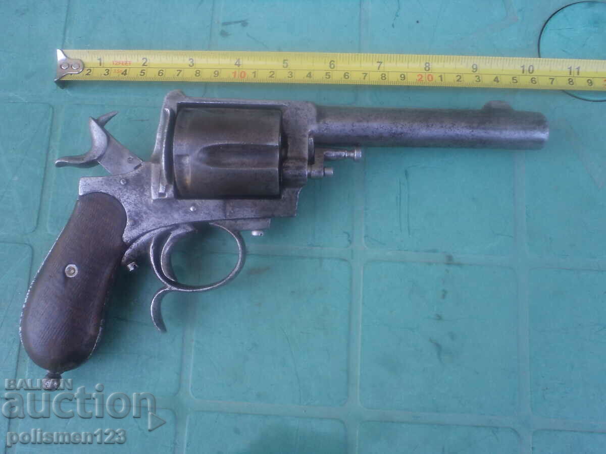 BULLDOG with price 1200.00 BGN | € 613.55 BULLDOG with price 1200.00 BGN | € 613.55