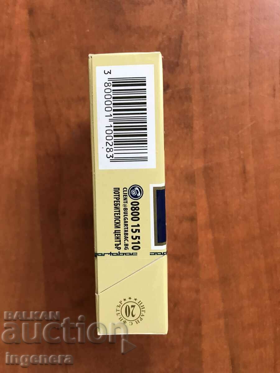 FEMINA CIGARETTES BOX UNPRINTED BLUE FOR COLLECTION - 5 FEMINA CIGARETTES BOX UNPRINTED BLUE FOR COLLECTION - 5