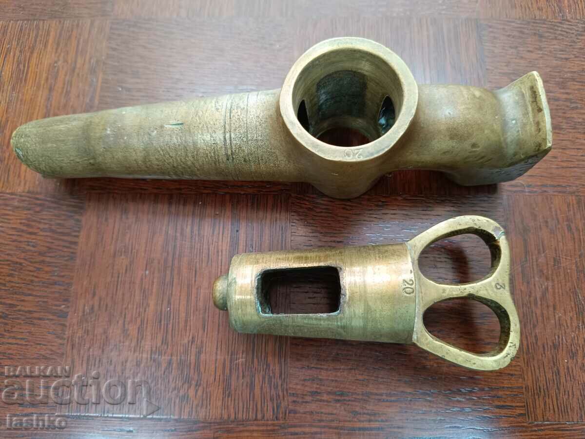 Livrarea robinet de butoi vechi Livrarea robinet de butoi vechi