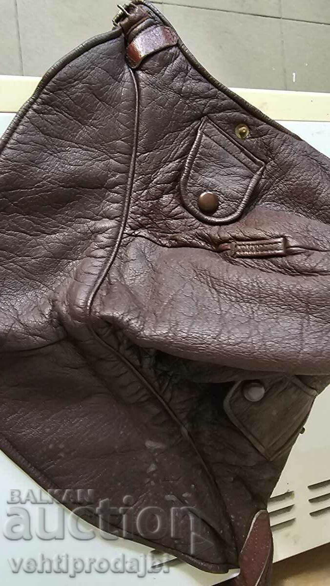 Delivery of Leather helmet Delivery of Leather helmet