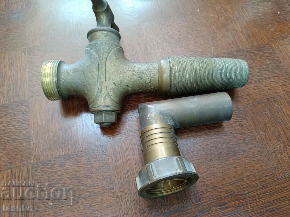 Παλιά βρύση βαρελιού - 5 Παλιά βρύση βαρελιού - 5